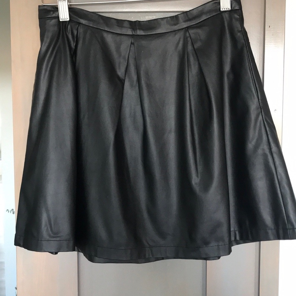 Tart faux leather mini skirt - excellent condition